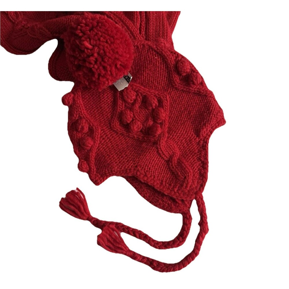 Womens Thick Red Winter Hat with Braids Baubles Scarf 2pc Set Knitted Pompom NWT - Picture 2 of 6